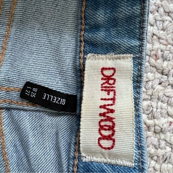 Driftwood Gizelle Girlfriend Skinny Embroidered distressed jeans - Picture 6 of 15